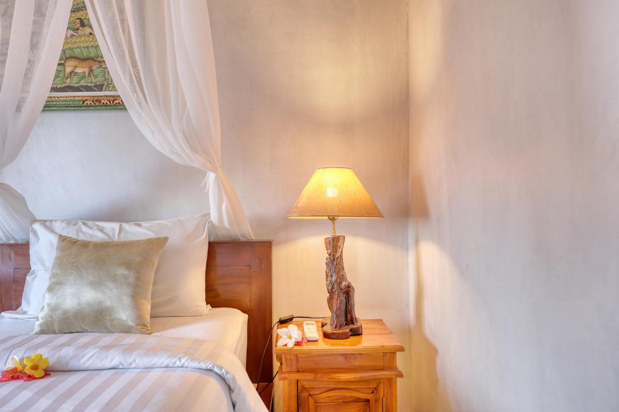 Bagia Bungalows Batumadeg Екстер'єр фото
